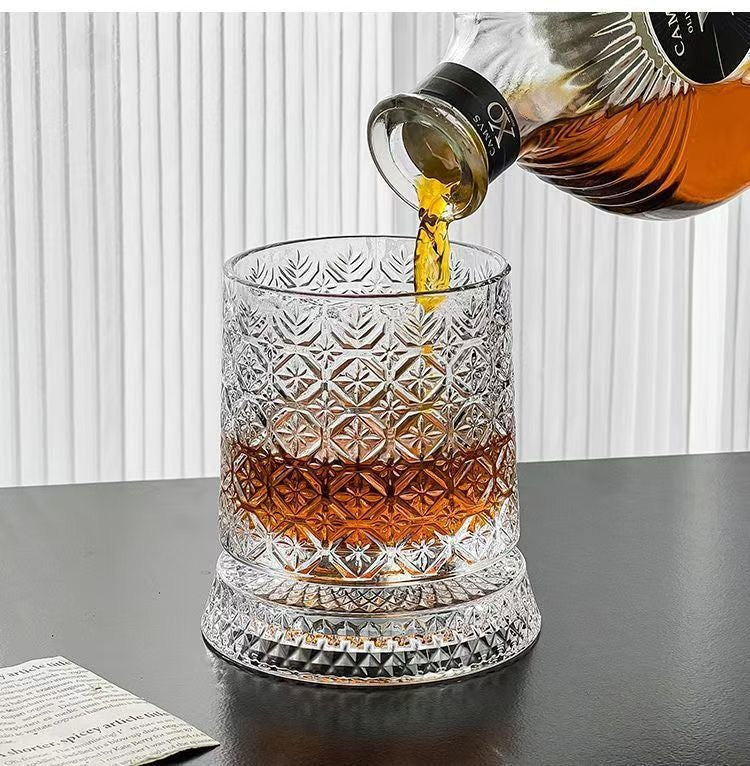 Luxury 360° Spinning Crystal Glass – Star-Cut Stress Relief Whiskey & Wine Glass, Elegant European Barware Gift，Rotating Glass Cup Spinning Glass Cup